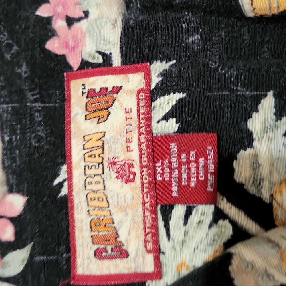 Button down shirt - Picture 2 of 2